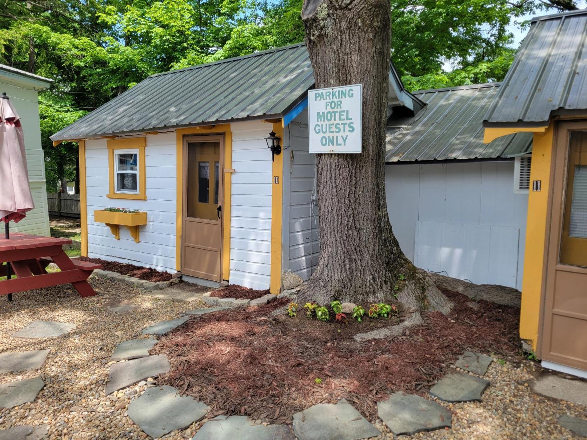 Weirs Beach Motel & Cottages Exterior foto
